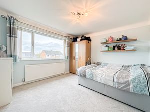 Photo 8- click for photo gallery